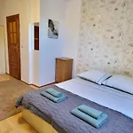 Goscinne U Zosi Privatunterkunft *