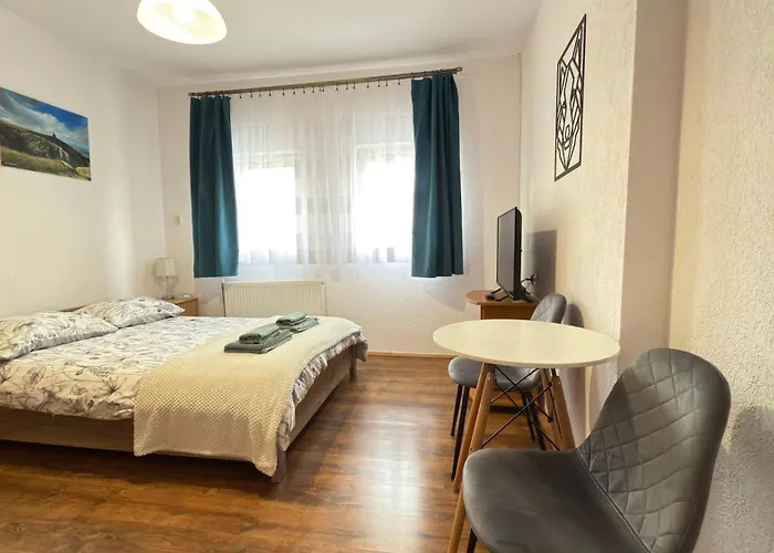 Δωμάτια σε οικογενειακή κατοικία Goscinne U Zosi *